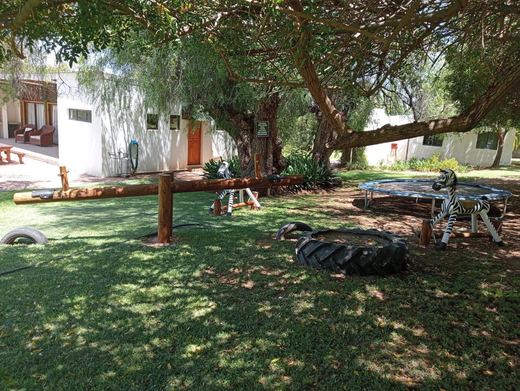 Kranskloof Country Lodge Oudtshoorn Exterior foto